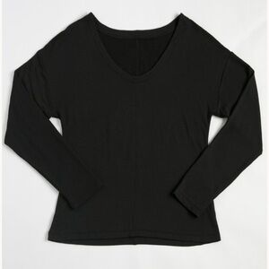 Pure Fiber Delilah black loungewear sweater!